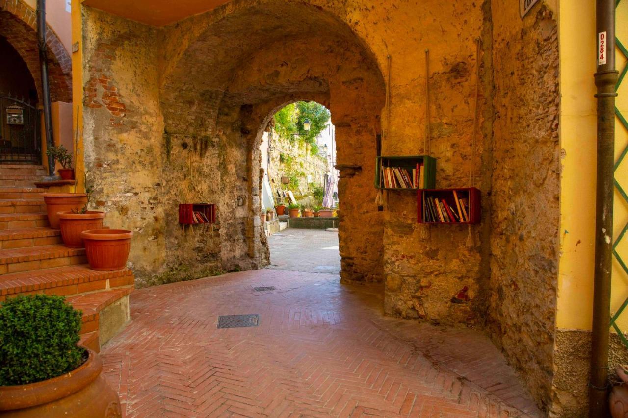 Casa Vacanze Le Tre Casette Амеля Екстериор снимка